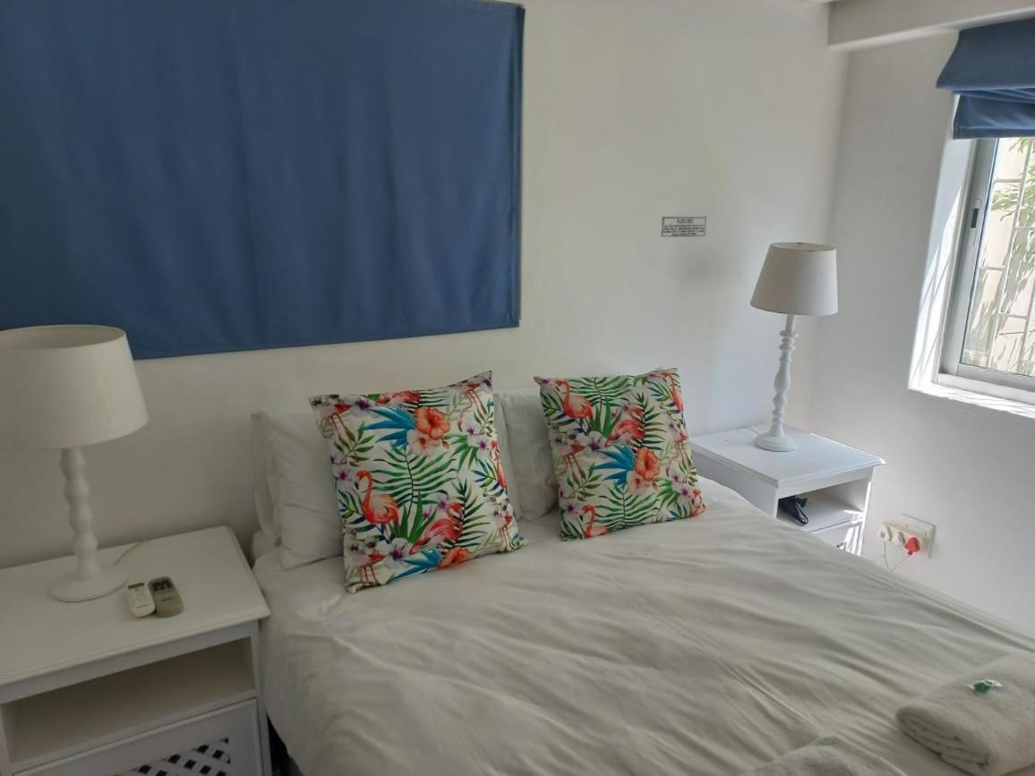 13 Bronze Bay Apartamento